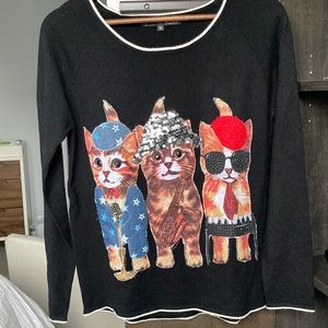 Cat sweater 🐈